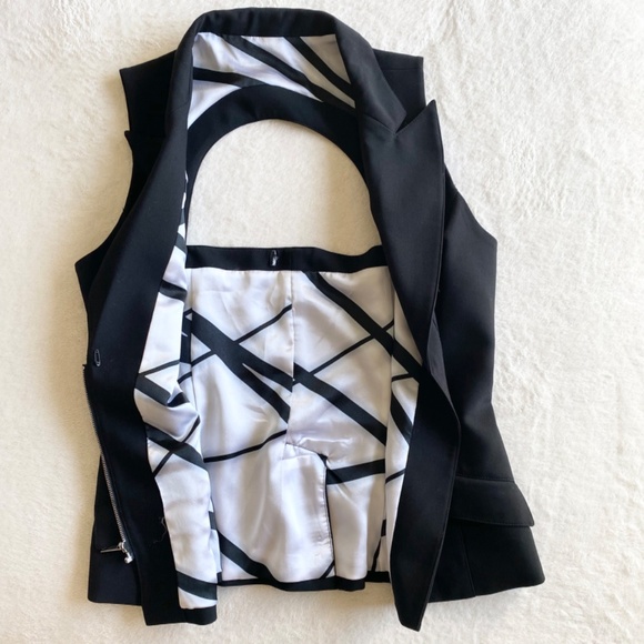 VTG BEBE Vest Waist-Coat w/ Back-keyhole Design Black - Picture 4 of 15